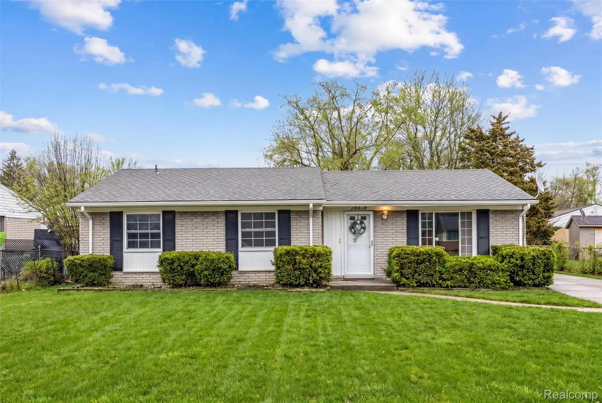 10819 Buchanan Street, Belleville, MI 48111 - #1