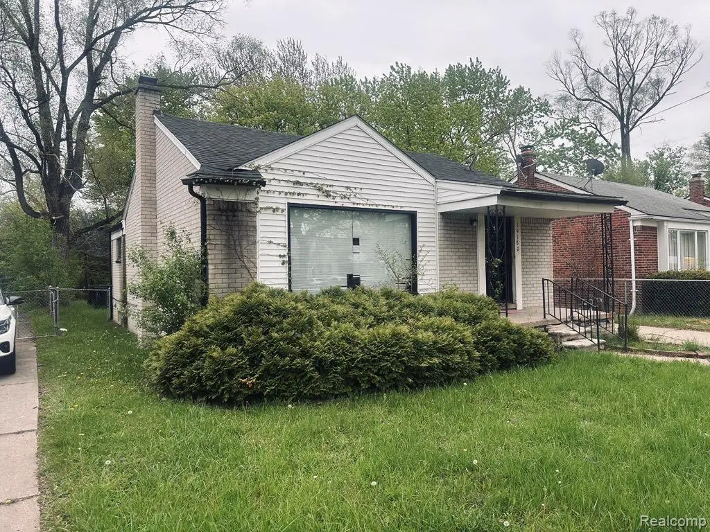 19180 Riverview Street, Detroit, MI 48219 - #1