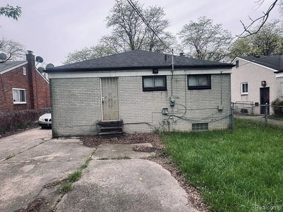 19180 Riverview Street, Detroit, MI 48219 - #3