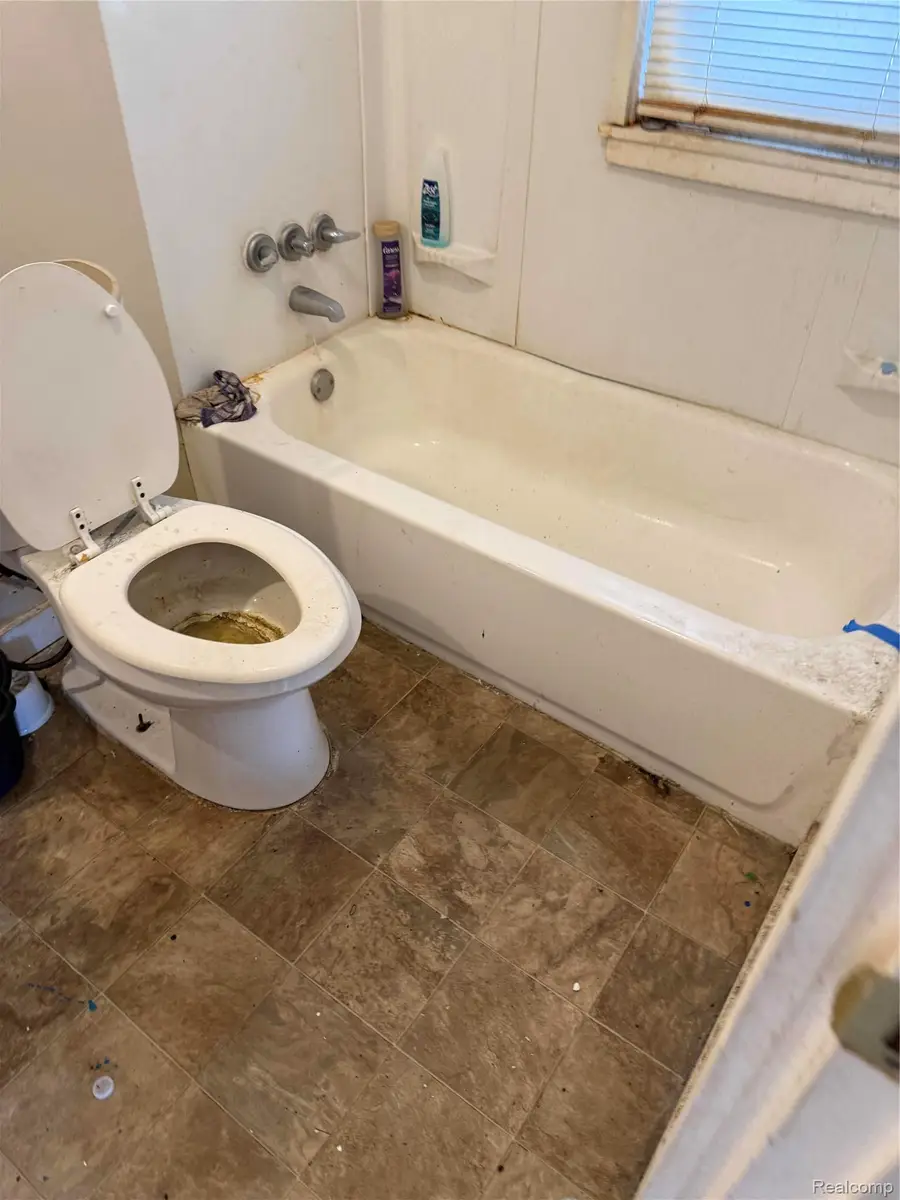 18433 Norwood Street, Detroit, MI 48234 - #2