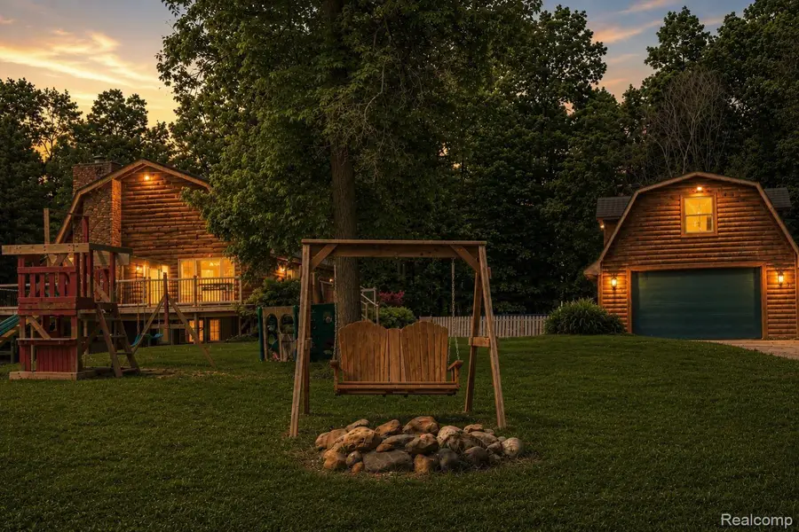 14830 County Line Road, Byron, MI 48418 - #2
