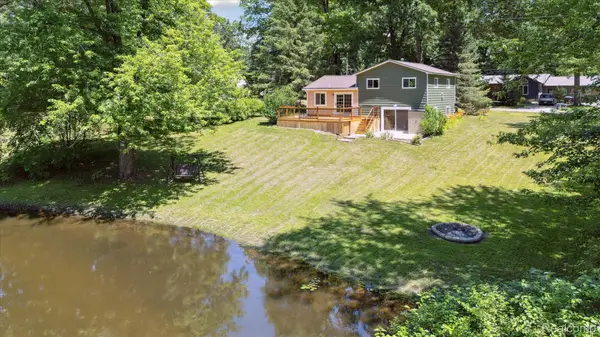 15279 Outer Drive, Linden, MI 48451