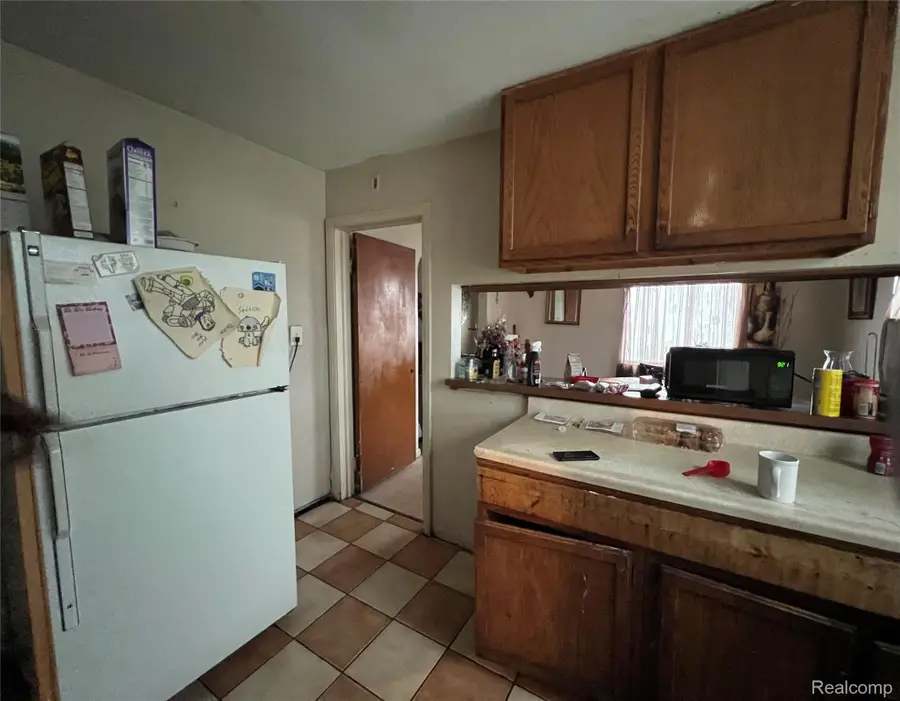 19377 Hull Street, Detroit, MI 48203 - #3