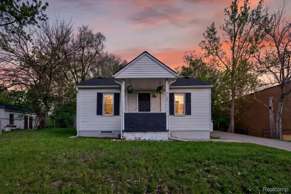 2145 E Walton Boulevard, AuburnHills, MI 48326