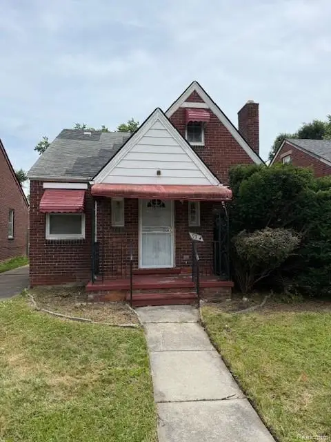 9394 Sorrento Street, Detroit, MI 48228