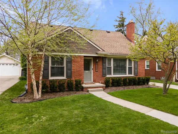 10054 Lincoln Drive, HuntingtonWoods, MI 48070