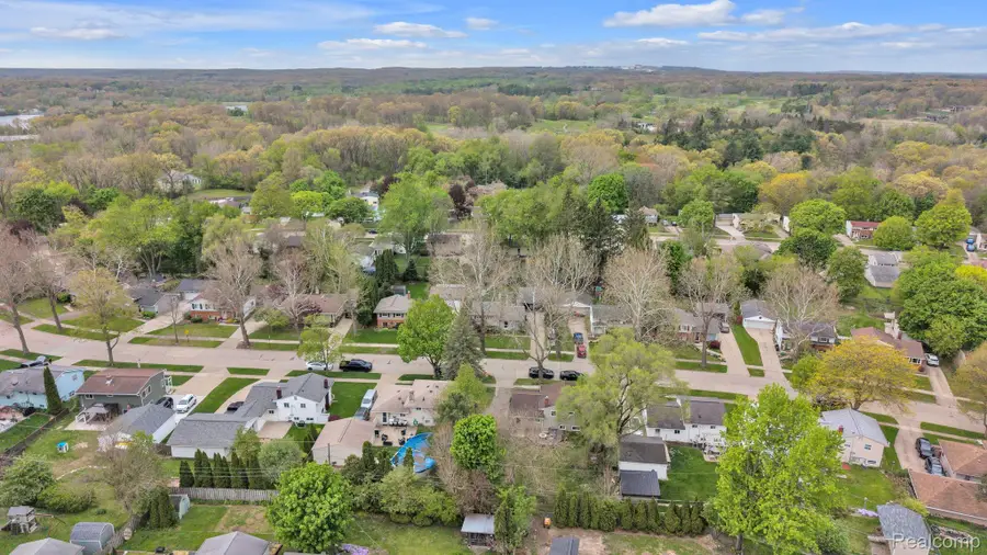 842 Bird Song Drive, Milford, MI 48381 - #3