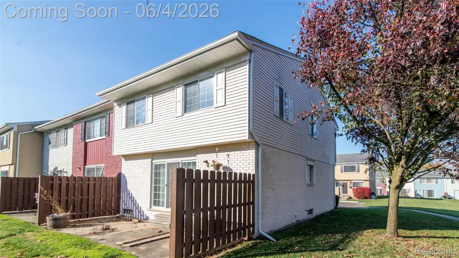 32296 W 12 Mile Road, Farmington Hills, MI 48334 - #2