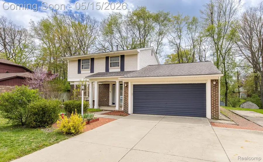 5118 Woodcreek Trail, Clarkston, MI 48346 - #2