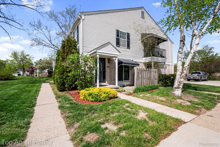 24755 Meadow Lane, Harrison Township, MI 48045 - #2