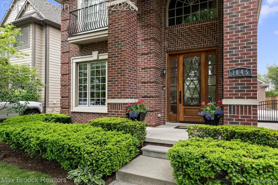 1045 Bennaville Avenue, Birmingham, MI 48009 - #2