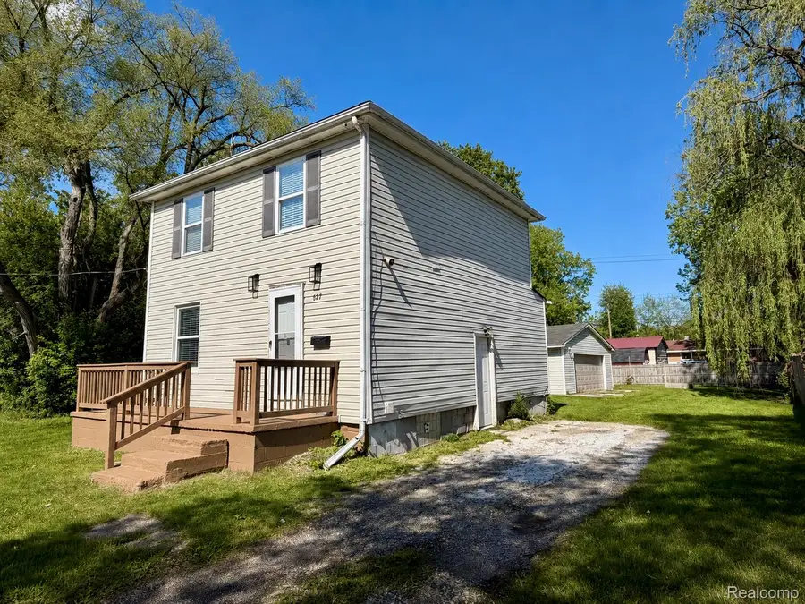 627 Franklin Road, Pontiac, MI 48341 - #2