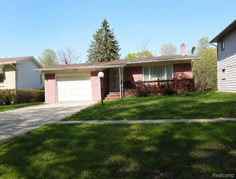 1510 S Franklin Avenue, Flint, MI 48503 - #1
