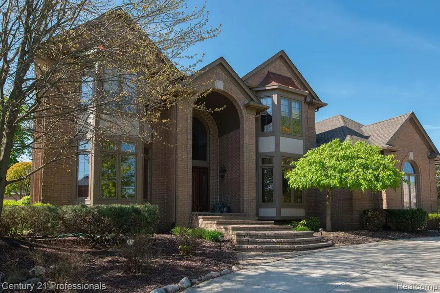 54554 E Whitby Way, Shelby, MI 48316 - #2