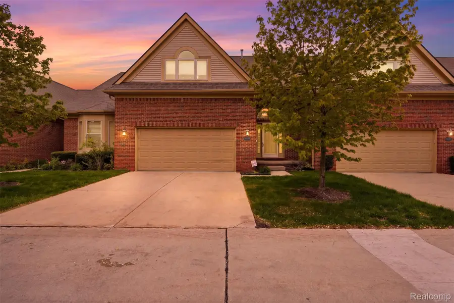 4212 April Lane, Sterling Heights, MI 48310 - #2