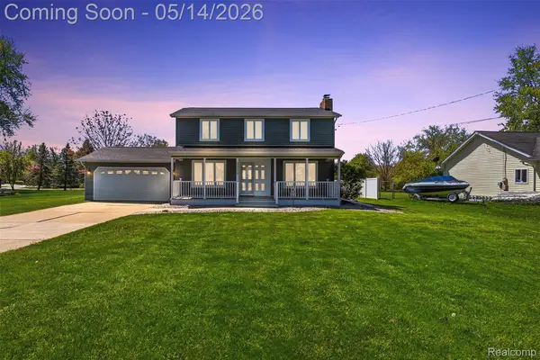 9338 E Lippincott Boulevard, Davison, MI 48423