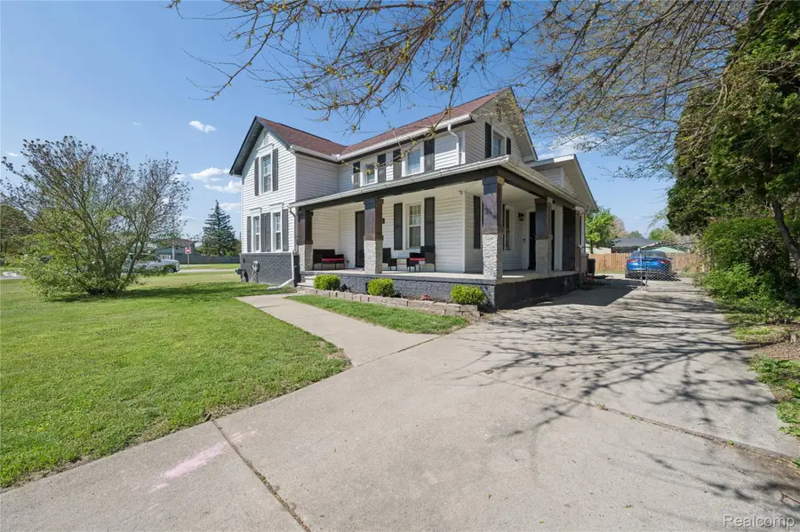 37031 Colgate, Sterling Heights, MI 48310 - #2