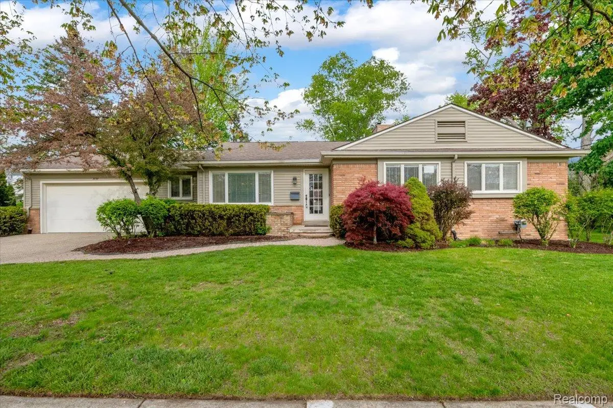 1131 Pleasant Street, Birmingham, MI 48009 - #1