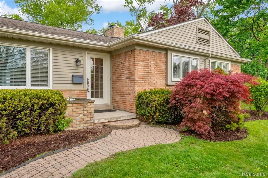 1131 Pleasant Street, Birmingham, MI 48009 - #2