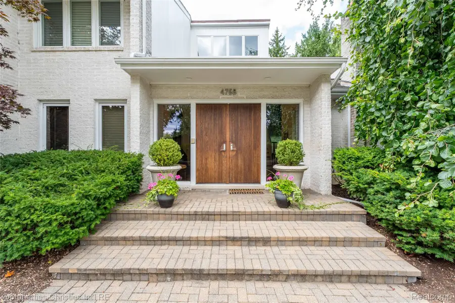 4768 Wendrick Drive, West Bloomfield, MI 48323 - #2