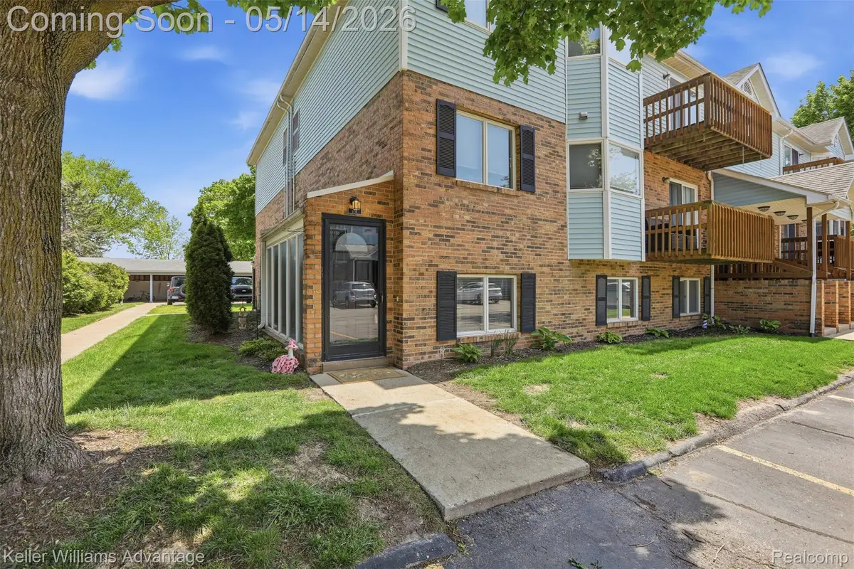 174 Pinewood Circle, Plymouth, MI 48170 - #1