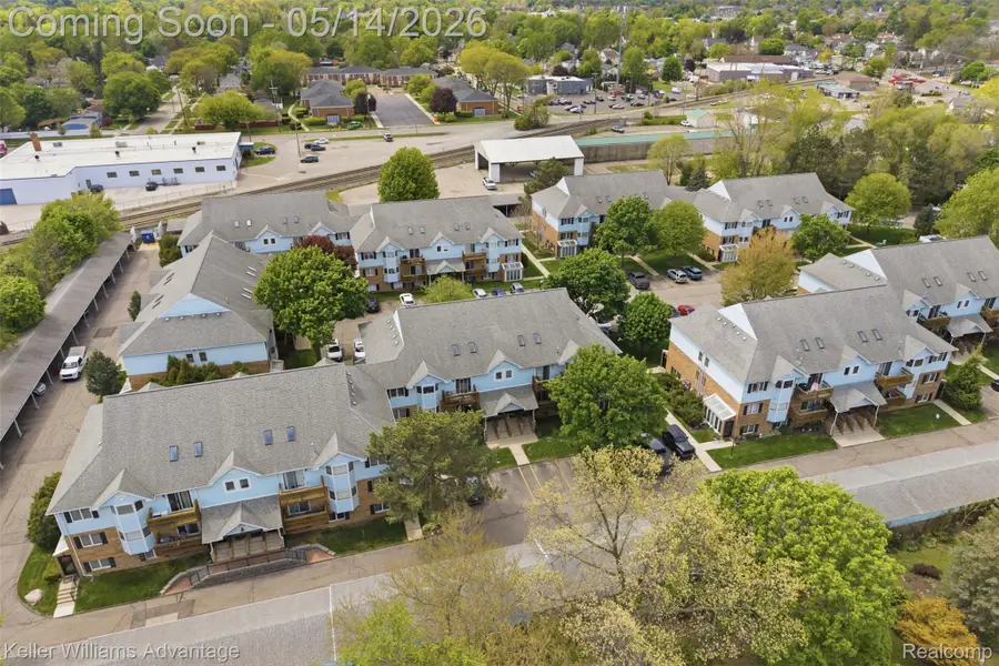 174 Pinewood Circle, Plymouth, MI 48170 - #3