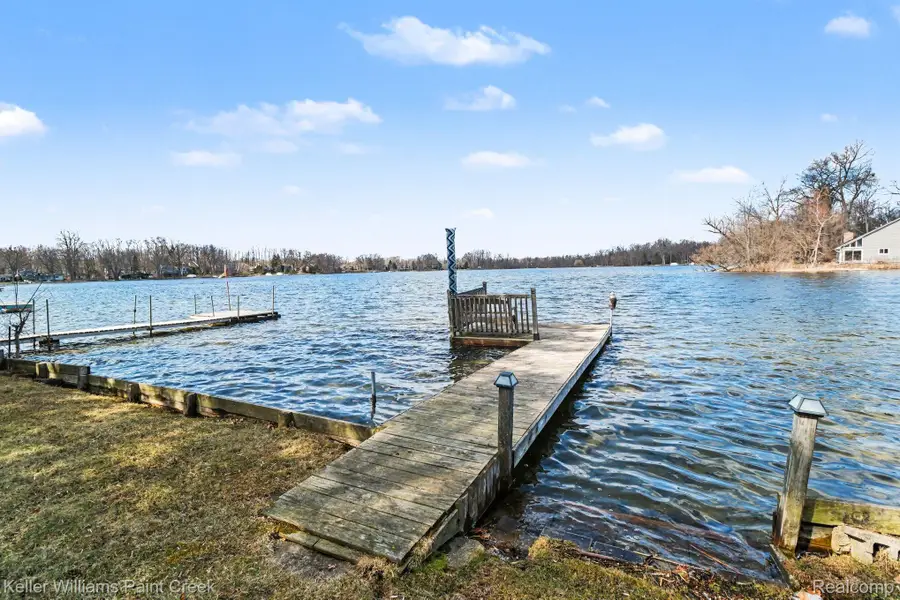 1812 Luneta Court, Commerce Township, MI 48382 - #2