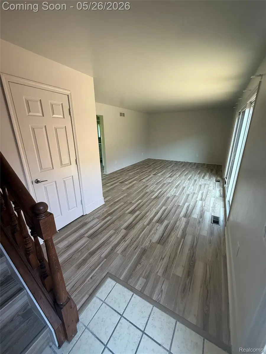 42136 Lochmoor Street, Clinton, MI 48038 - #3