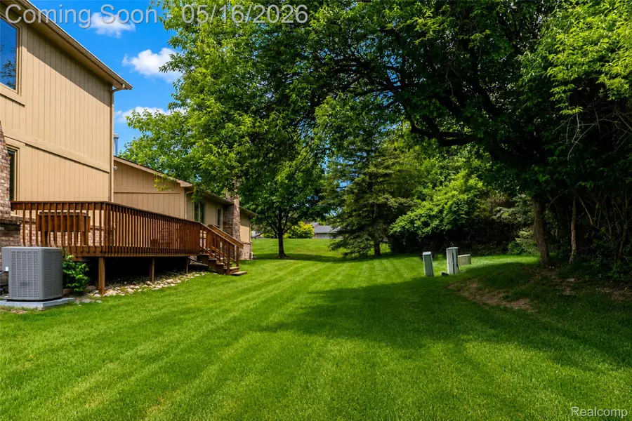 29498 Sylvan Lane, Farmington, MI 48334 - #2