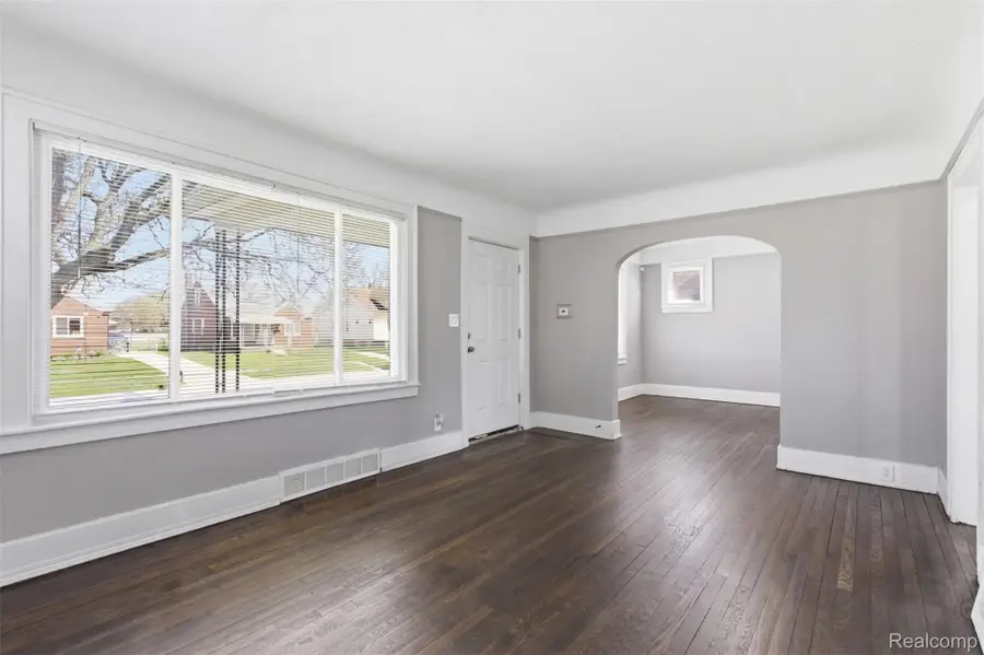 15881 Winthrop Street, Detroit, MI 48227 - #3