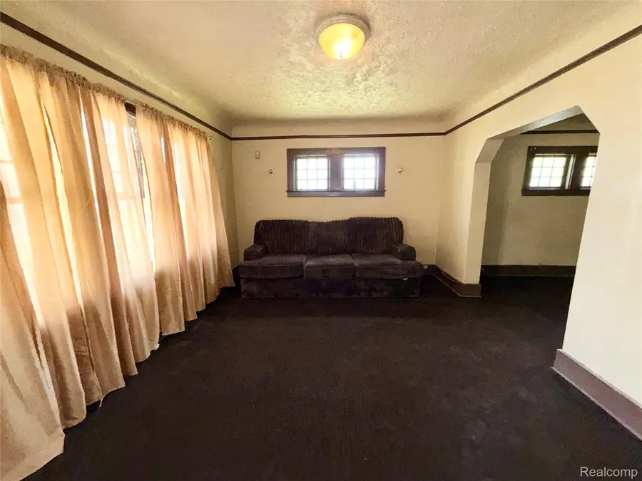 17245 Evergreen Road, Detroit, MI 48219 - #3