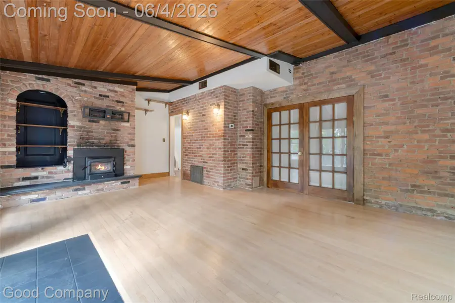 20335 Purlingbrook Street, Livonia, MI 48152 - #2