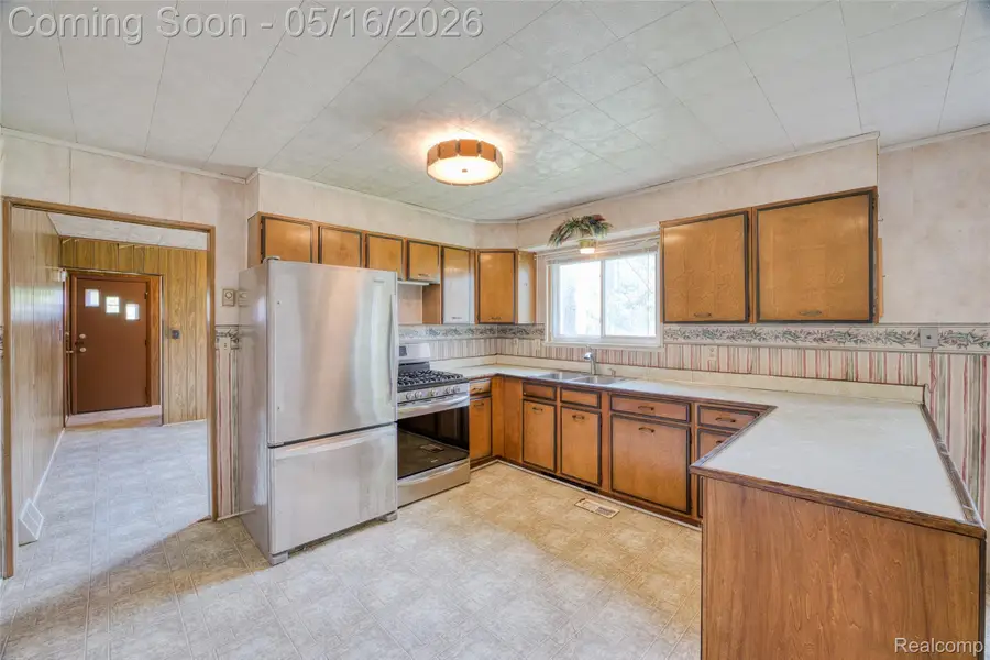 3518 N Shimmons Circle, Auburn Hills, MI 48326 - #3