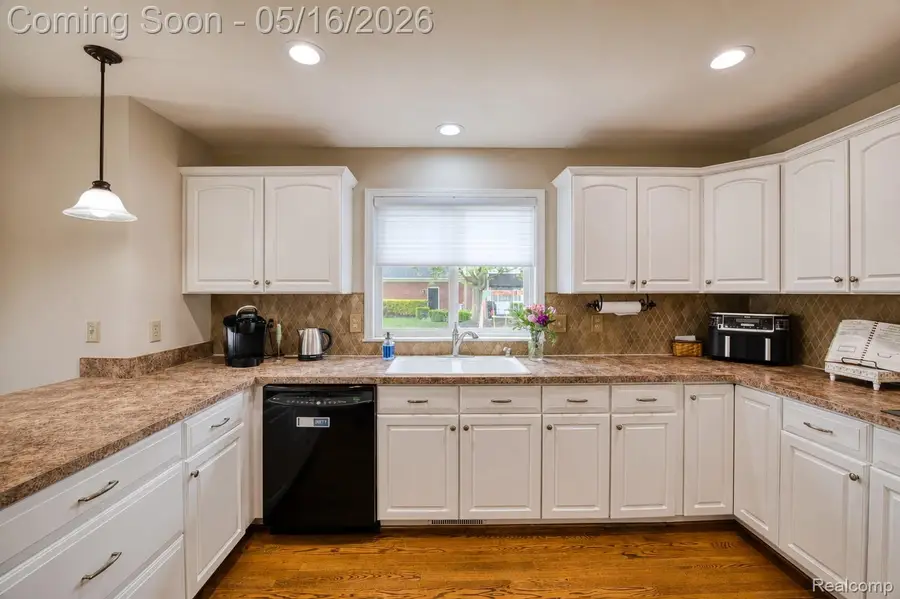 22280 John Deere Lane, Macomb, MI 48044 - #2