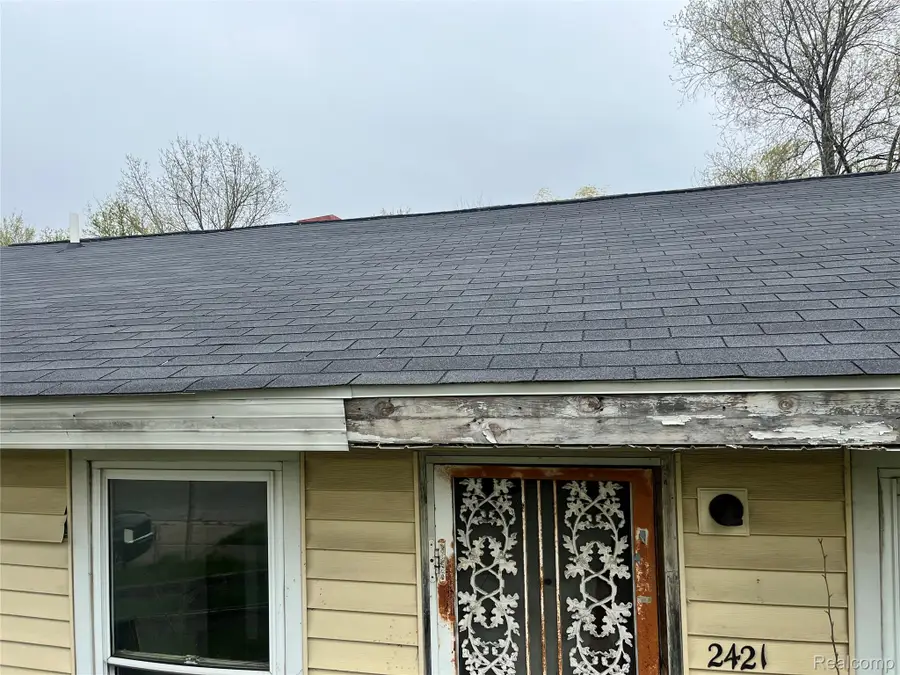 2421 Janes Avenue, Saginaw, MI 48601 - #2