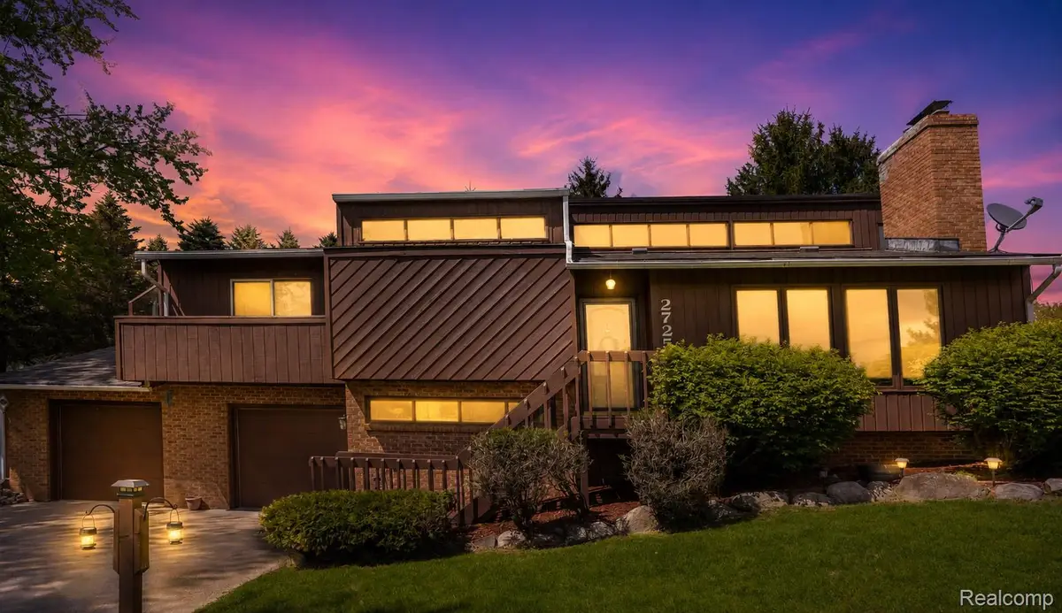 2725 Cooley Lake Road, Highland, MI 48356 - #1