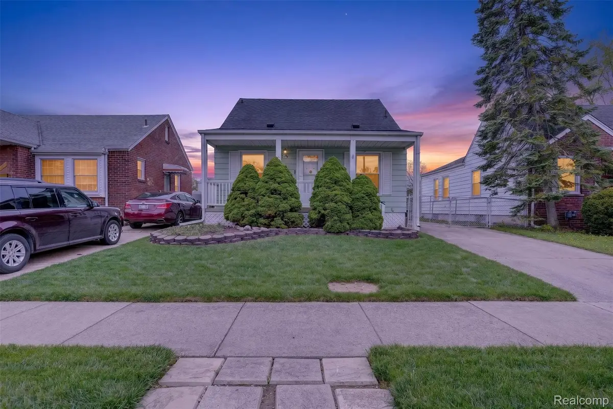 619 Highland Avenue, Lincoln Park, MI 48146 - #1