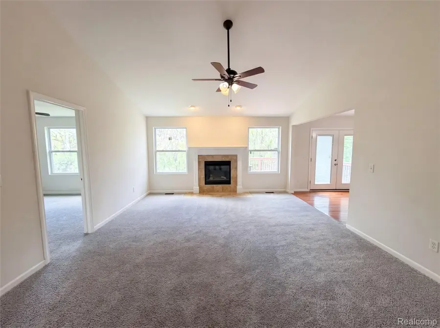 5988 Treetops Drive, Romulus, MI 48174 - #3