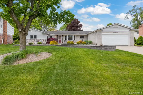 25423 Skye Drive, FarmingtonHills, MI 48336