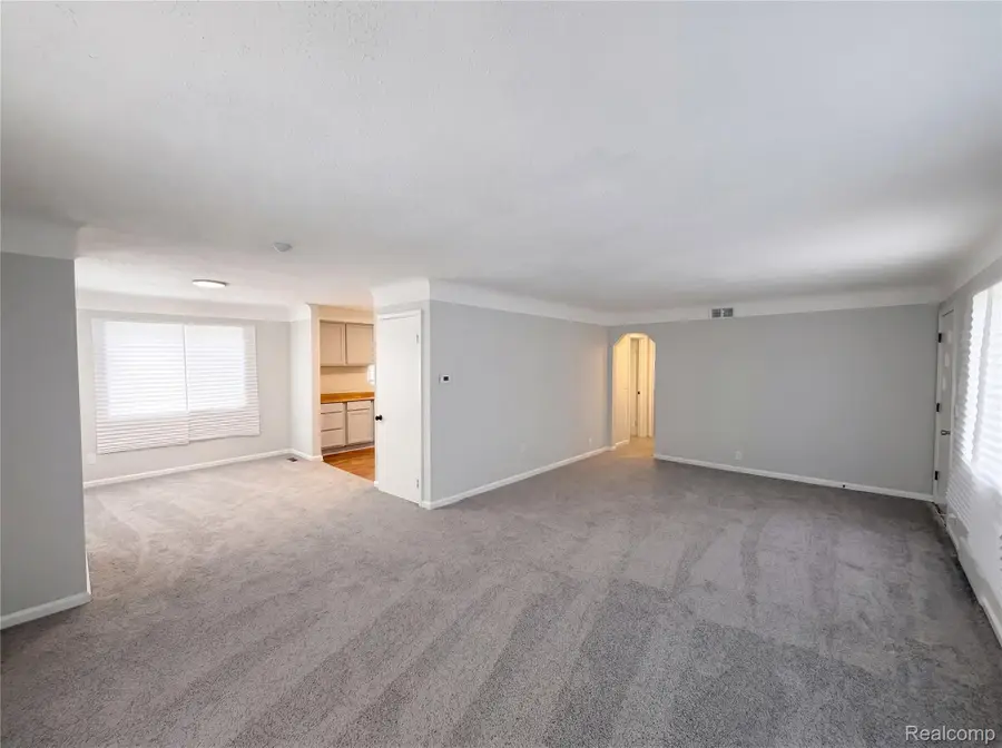 26311 Hopkins Street, Inkster, MI 48141 - #3