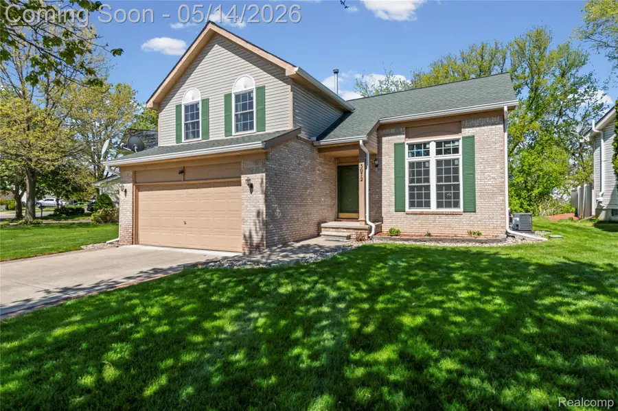 3072 Talon Circle, Orion, MI 48360 - #2