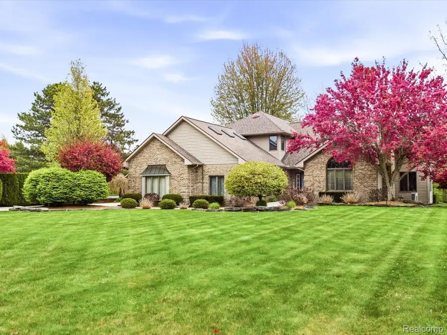 2837 Shorewood Boulevard, Fort Gratiot, MI 48059 - #2