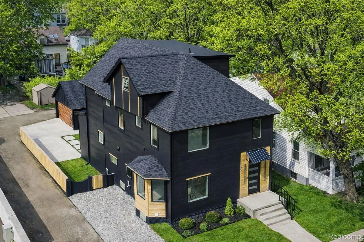 125 N Washington Avenue, Royal Oak, MI 48067 - #1