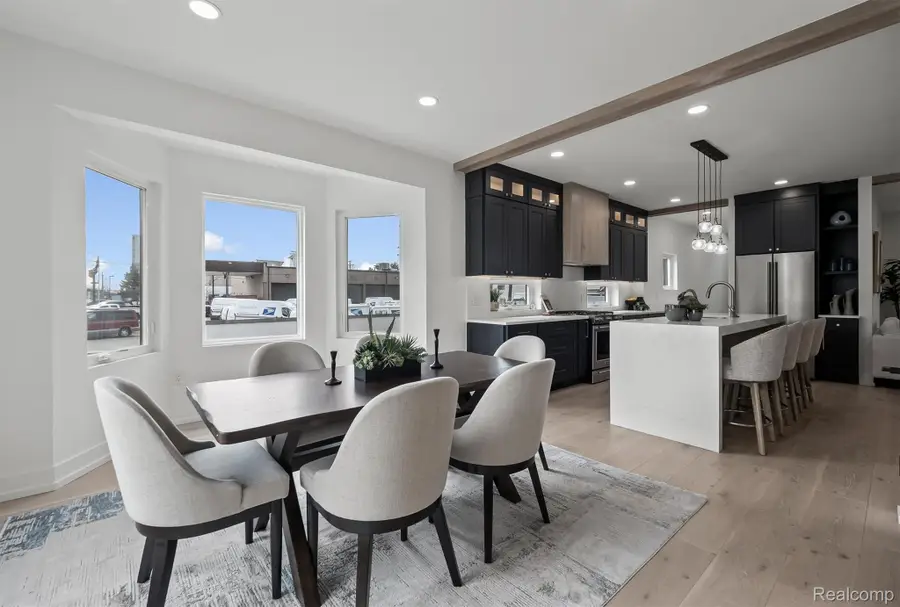 125 N Washington Avenue, Royal Oak, MI 48067 - #2
