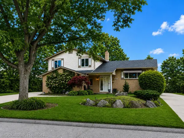 37695 Sarafina Drive, SterlingHeights, MI 48312