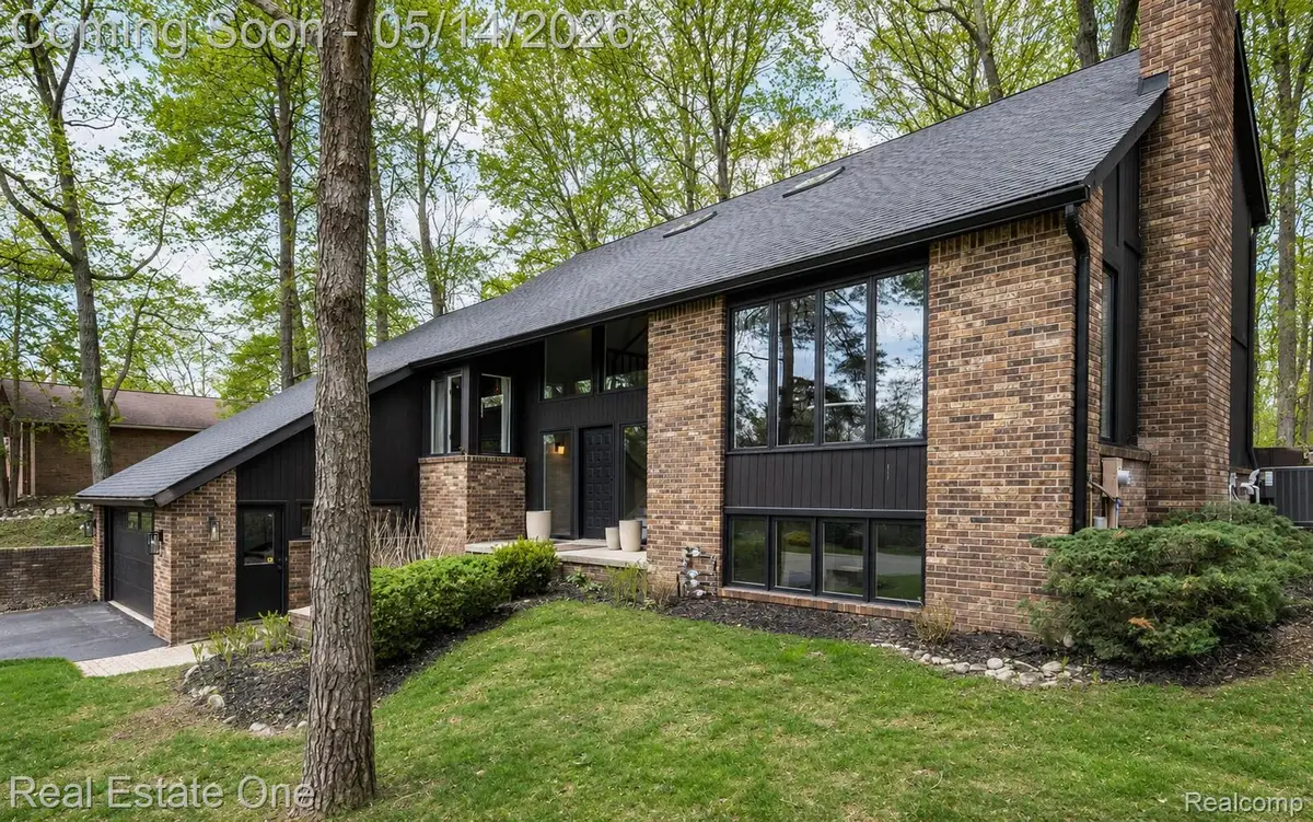 6464 Deer Ridge Drive, Clarkston, MI 48348 - #1