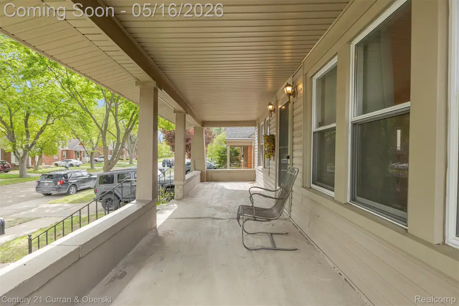 21725 Nowlin Street, Dearborn, MI 48124 - #2