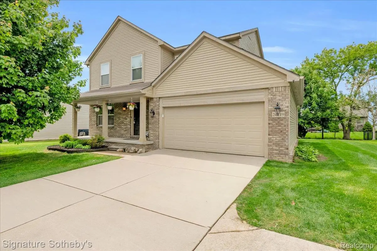 24219 Martindale Road, South Lyon, MI 48178 - #1