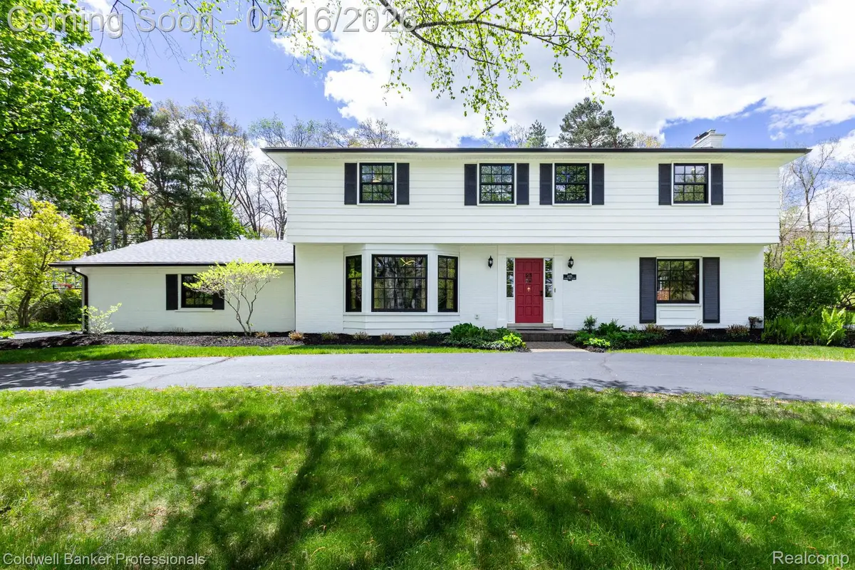 605 Apple Hill Lane, Rochester Hills, MI 48306 - #1