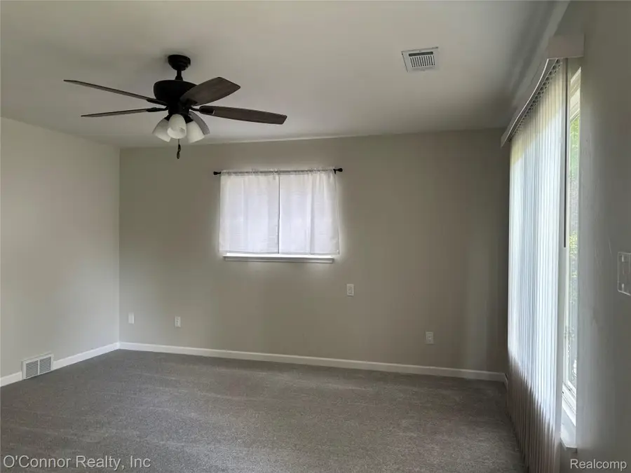27637 Barrington Street, Madison Heights, MI 48071 - #3